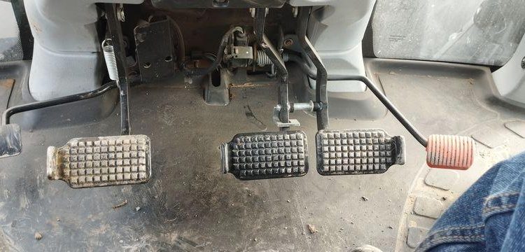 NEW HOLLAND TRACTEUR AGRICOLE T 721 AC – DIESEL – 5062 HEURES – ANNEE 2016 BLEU EG-459-NW