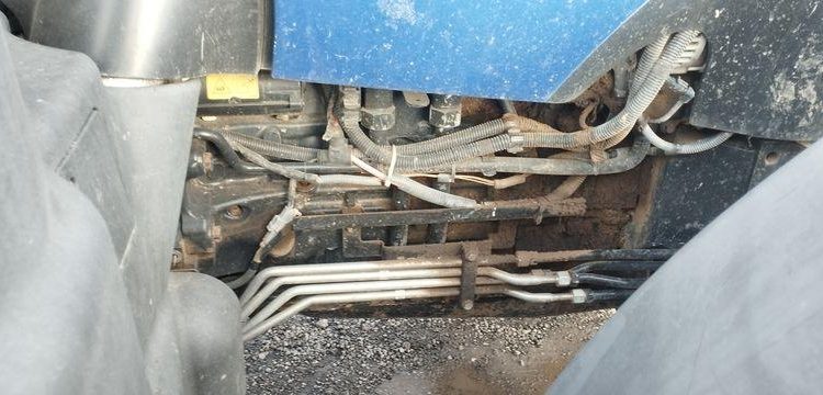 NEW HOLLAND TRACTEUR AGRICOLE T 721 AC – DIESEL – 5062 HEURES – ANNEE 2016 BLEU EG-459-NW