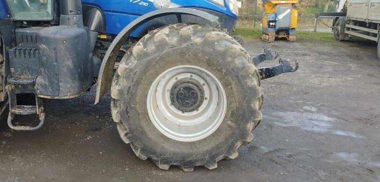 NEW HOLLAND TRACTEUR AGRICOLE T 721 AC – DIESEL – 5062 HEURES – ANNEE 2016 BLEU EG-459-NW