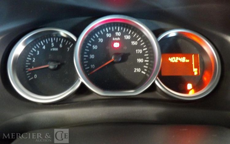 DACIA SANDERO 0,9 TCE 90CH STEPWAY  EM-008-JL