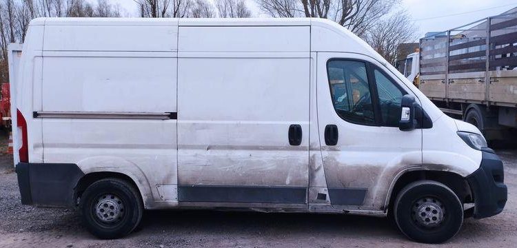 PEUGEOT BOXER L2H2 2,2 HDI 130 –  ER-240-VP