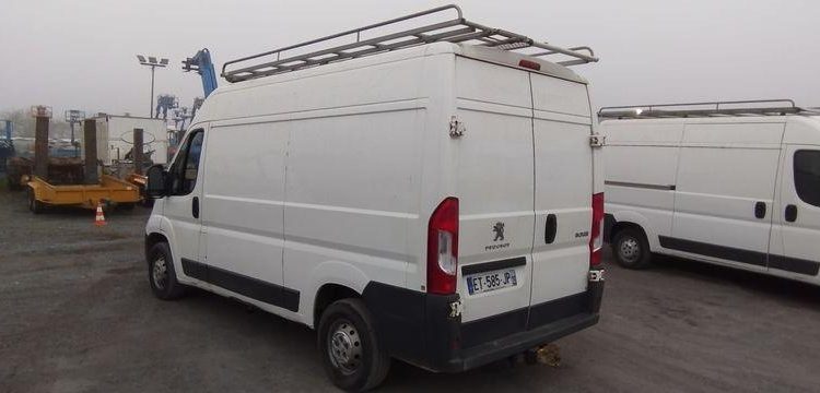 PEUGEOT BOXER  ET-585-JP