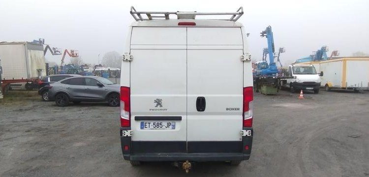 PEUGEOT BOXER  ET-585-JP