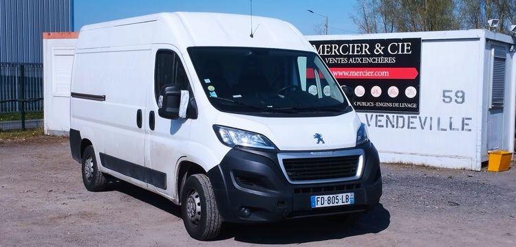 PEUGEOT BOXER FG 335 BLUEHDI 130 BVM6 L2H2 BOIS  FD-805-LB