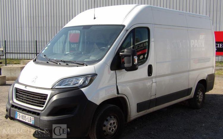 PEUGEOT BOXER FG 335 BLUEHDI 130 BVM6 L2H2 BOIS  FD-805-LB
