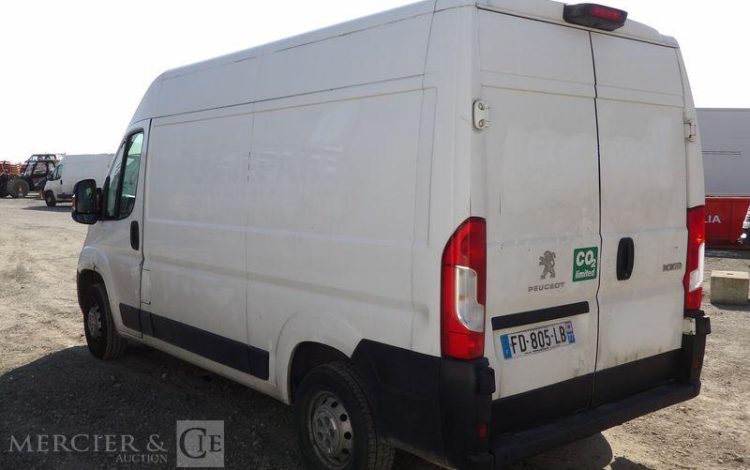 PEUGEOT BOXER FG 335 BLUEHDI 130 BVM6 L2H2 BOIS  FD-805-LB