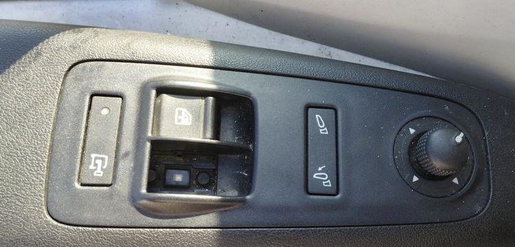 PEUGEOT BOXER FG 335 BLUEHDI 130 BVM6 L2H2 BOIS  FD-805-LB