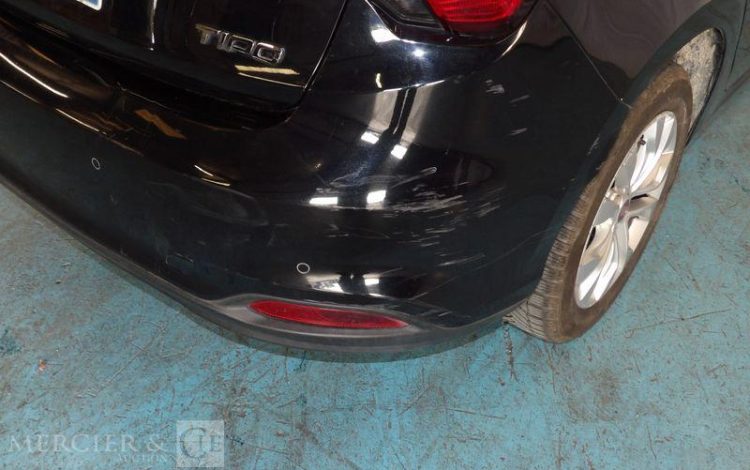 FIAT TIPO 1,6 MJT 120CH EASY S&S NOIR FH-345-XA