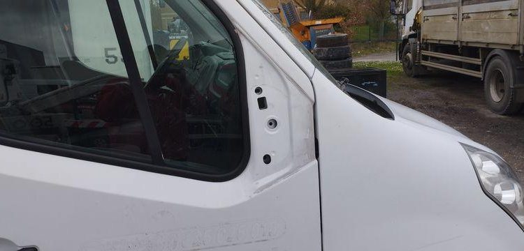 RENAULT MASTER GCF R3500 L4H3 DCI130 BOIS  FJ-498-BM