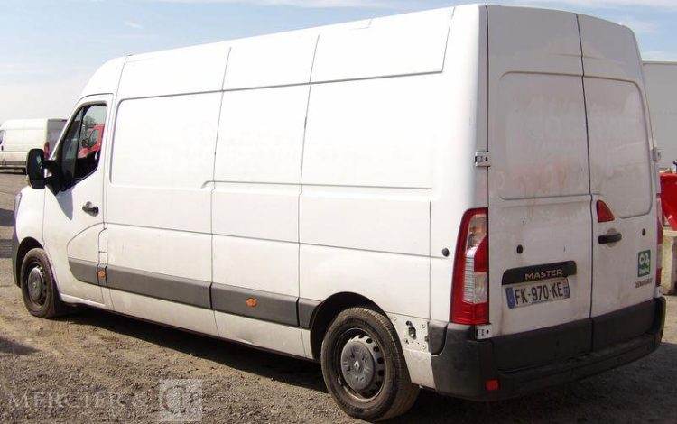 RENAULT MASTER GFC F3300 L3H2 DCI 135 BOIS  FK-970-KE