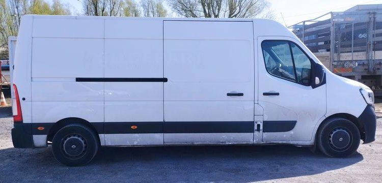 RENAULT MASTER GFC F3300 L3H2 DCI 135 BOIS  FK-970-KE