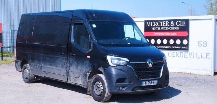 RENAULT Master L3H2 135  FN-098-ST