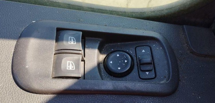 RENAULT Master L3H2 135  FN-098-ST