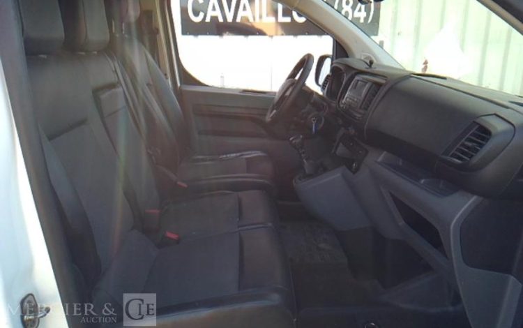 PEUGEOT Expert Premium std 2,0 BHDI120 BVM6 BOIS  FP-099-DW