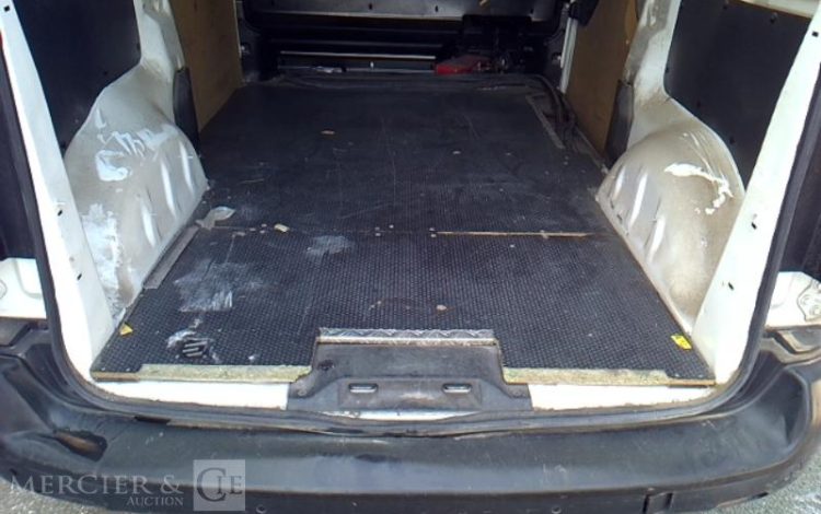 PEUGEOT Expert Premium std 2,0 BHDI120 BVM6 BOIS  FP-099-DW