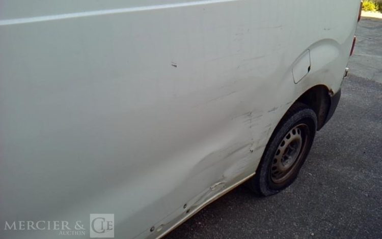 PEUGEOT Expert Premium std 2,0 BHDI120 BVM6 BOIS  FP-099-DW