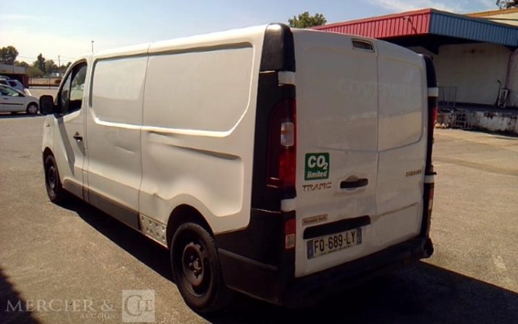 RENAULT TRAFIC GCF 1300 DCI 95 L2H1 BOIS  FQ-689-LY