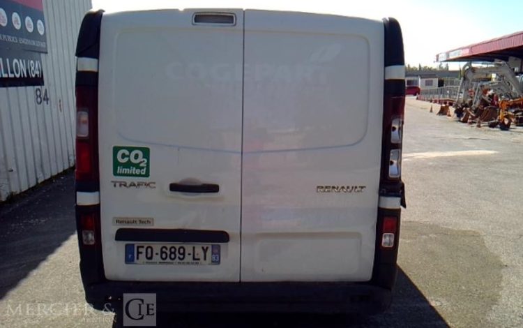 RENAULT TRAFIC GCF 1300 DCI 95 L2H1 BOIS  FQ-689-LY