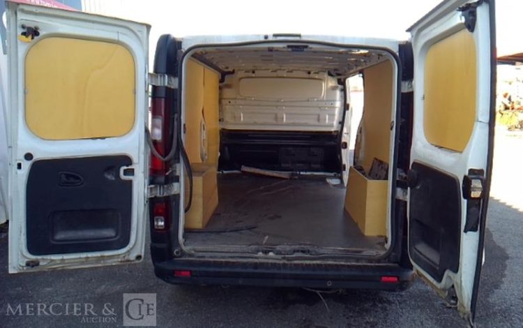 RENAULT TRAFIC GCF 1300 DCI 120 L2H1 BOIS  FQ-713-JL
