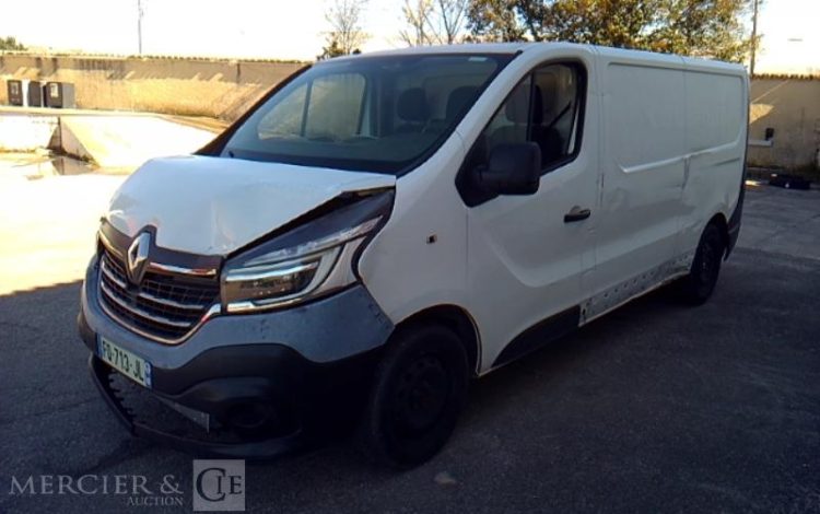 RENAULT TRAFIC GCF 1300 DCI 120 L2H1 BOIS  FQ-713-JL