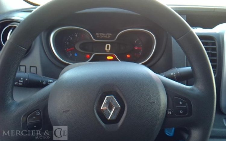 RENAULT TRAFIC GCF 1300 DCI 120 L2H1 BOIS  FQ-713-JL