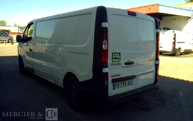 RENAULT TRAFIC GCF 1300 DCI 120 L2H1 BOIS  FQ-713-JL