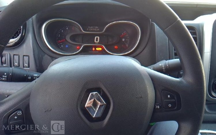 RENAULT TRAFIC GCF 1300 DCI 120 L2H1 BOIS  FS-247-YG
