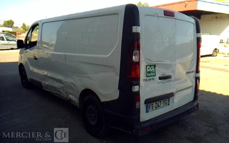 RENAULT TRAFIC GCF 1300 DCI 120 L2H1 BOIS  FS-247-YG