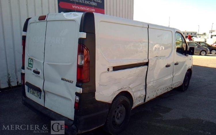 RENAULT TRAFIC GCF 1300 DCI 120 L2H1 BOIS  FS-247-YG