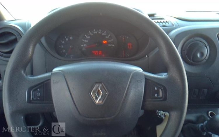 RENAULT MASTER BENNE SIMPLE CABINE COFFRE 2.3 DCI 16V 130CV NOIR FT-560-TC