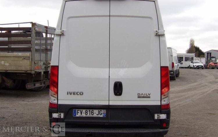 IVECO 35C14  FV-816-JG