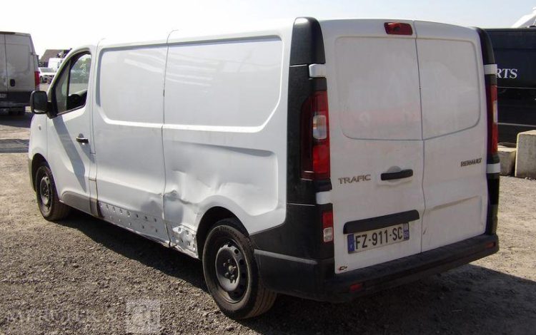 RENAULT TRAFIC GCF 1300 DCI 120 L2H1 BOIS  FZ-911-SC
