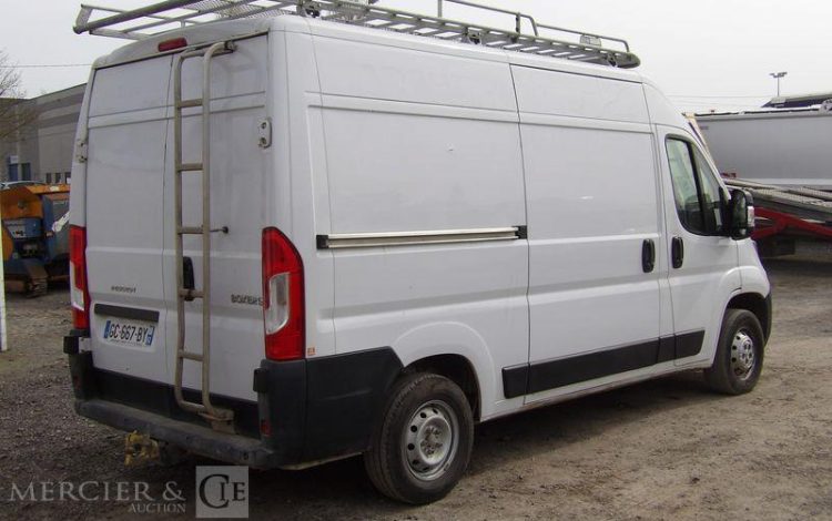 PEUGEOT BOXER  GC-667-BY