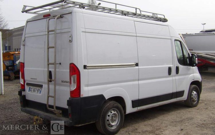 PEUGEOT BOXER  GC-667-BY