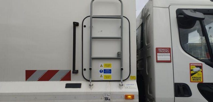 RENAULT D WIDE 320 + BENNE A ORDURE ROS ROCA  OLYMPUS – DIESEL – 27343 KMS – BLANC GL-639-XK