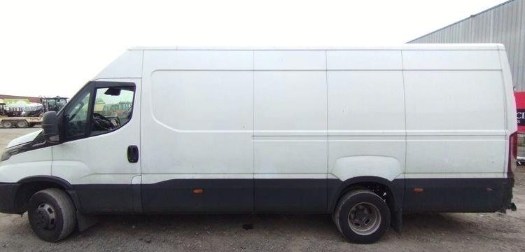 IVECO DAILY 35C18 FG BLANC GR-138-PX