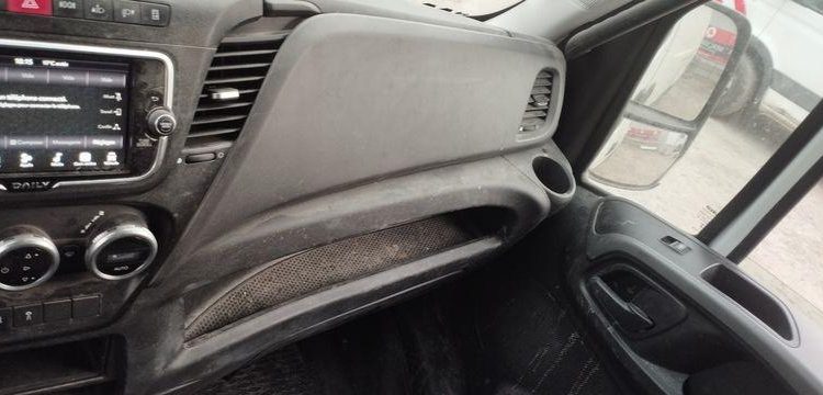 IVECO DAILY 35C18 FG BLANC GR-138-PX