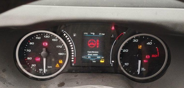 IVECO DAILY 35C18 FG BLANC GR-138-PX