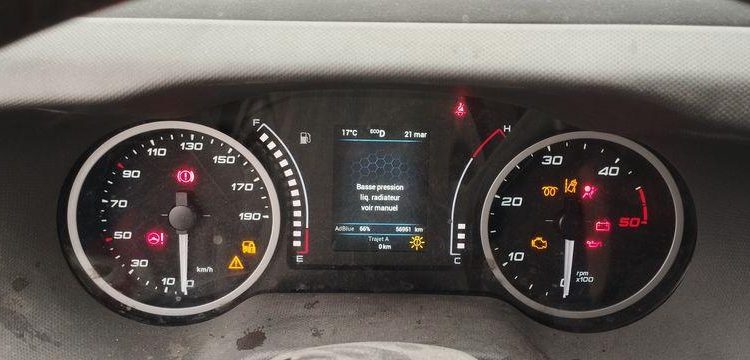 IVECO DAILY 35C18 FG BLANC GR-138-PX