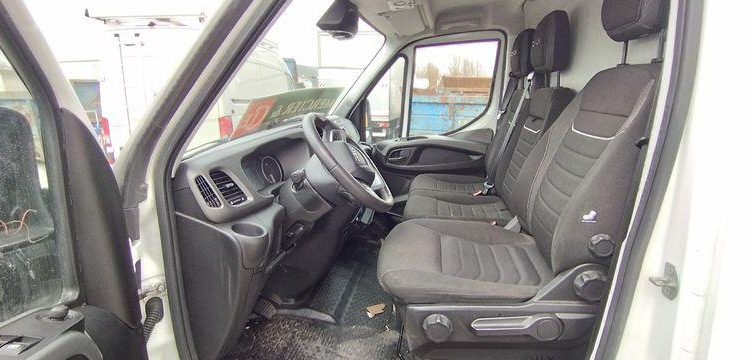IVECO DAILY 6 FOURGON PHASE 3 35S18 3,0D HI MATIC 175 CV BOITE AUTO – 73647 KMS BLANC GR-947-PZ