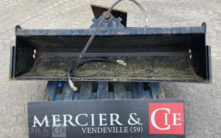 GODET DE CURAGE INCLINABLE 1000MM POUR MINIPELLE 2,5T  LCUR
