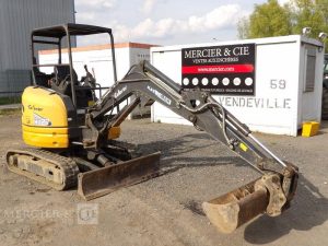 IMER MINI PELLE MINESCAVATORE 27V4 SUR CHENILLE – DIESEL – 2685 HEURES – ANNEE 2018  665