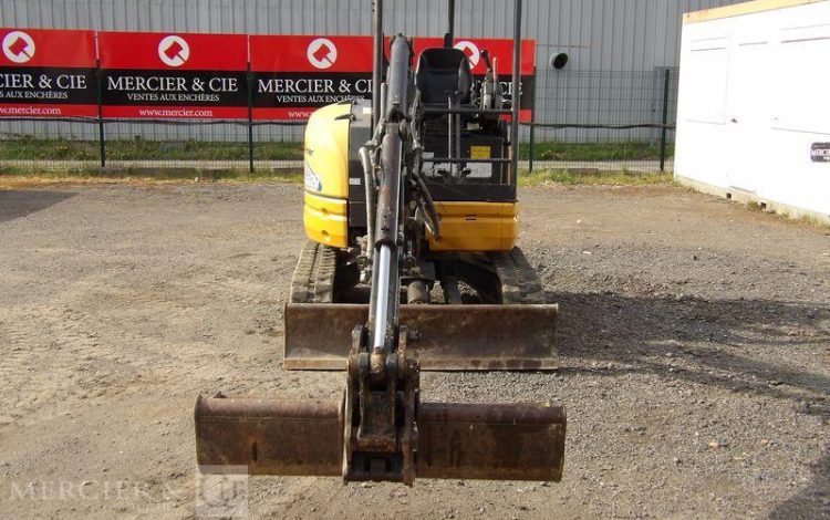 IMER MINI PELLE MINESCAVATORE 27V4 SUR CHENILLE – DIESEL – 2685 HEURES – ANNEE 2018  665