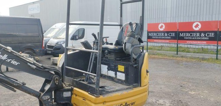 IMER MINI PELLE MINESCAVATORE 27V4 SUR CHENILLE – DIESEL – 2685 HEURES – ANNEE 2018  665