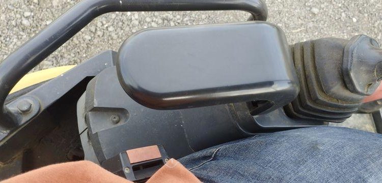 IMER MINI PELLE MINESCAVATORE 27V4 SUR CHENILLE – DIESEL – 2685 HEURES – ANNEE 2018  665