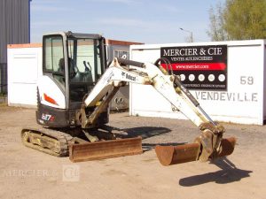 BOBCAT MINI PELLE SUR CHENILLE E27Z DIESEL 2T7 HORAMETRE : 1205 HEURES – ANNEE 2021  13538