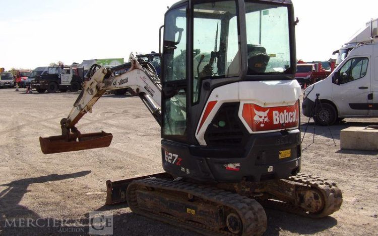 BOBCAT MINI PELLE SUR CHENILLE E27Z DIESEL 2T7 HORAMETRE : 1205 HEURES – ANNEE 2021  13538