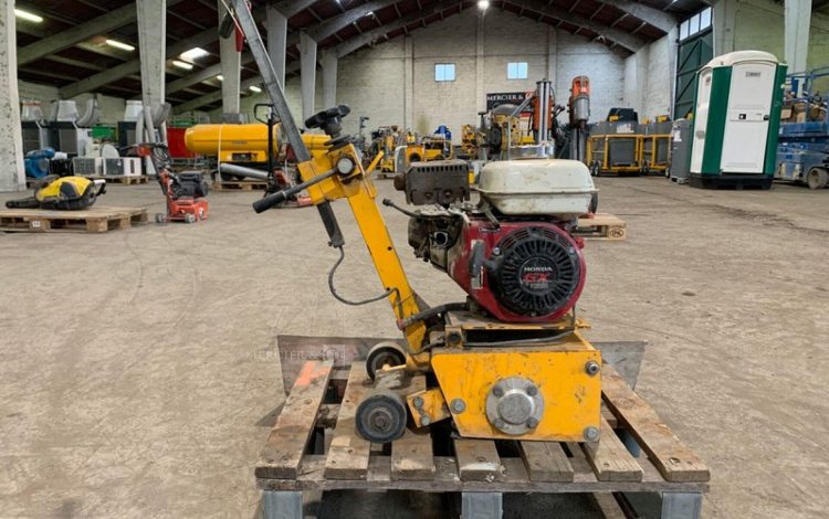 HUSQVARNA FG200S  RAB010201