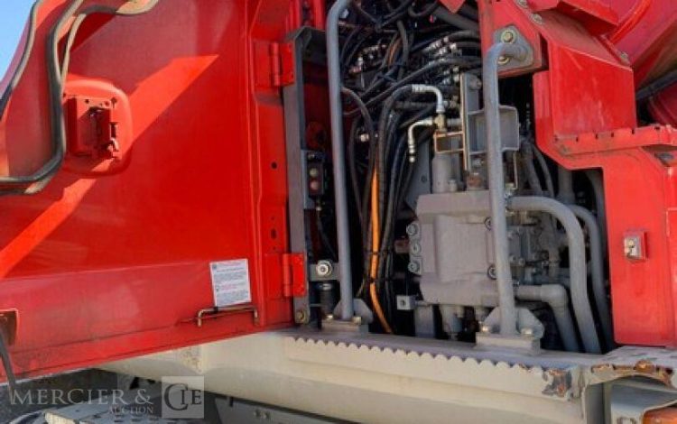 HITACHI ZX 140W-5B  7300