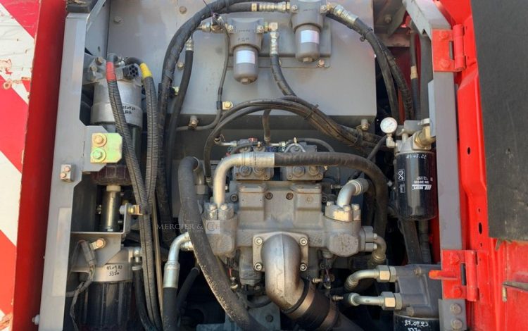 HITACHI ZX 140W-5B  7300